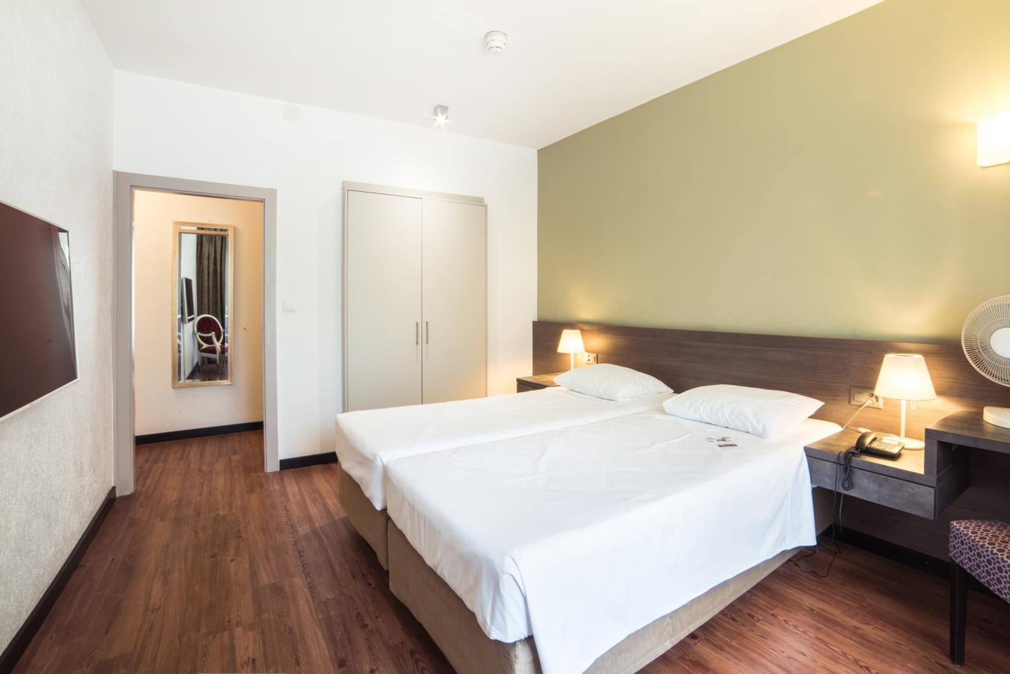 Hotel Montana Genève Rom bilde