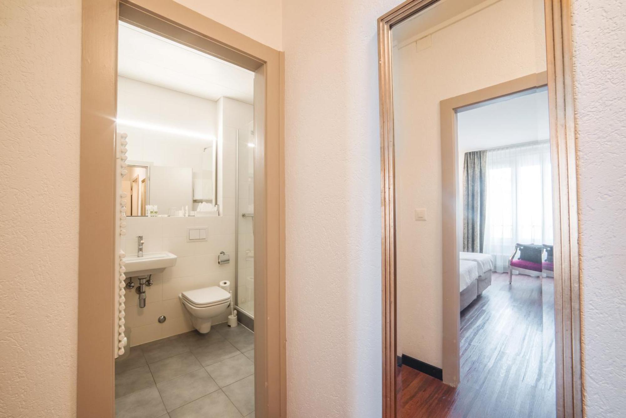 Hotel Montana Genève Rom bilde