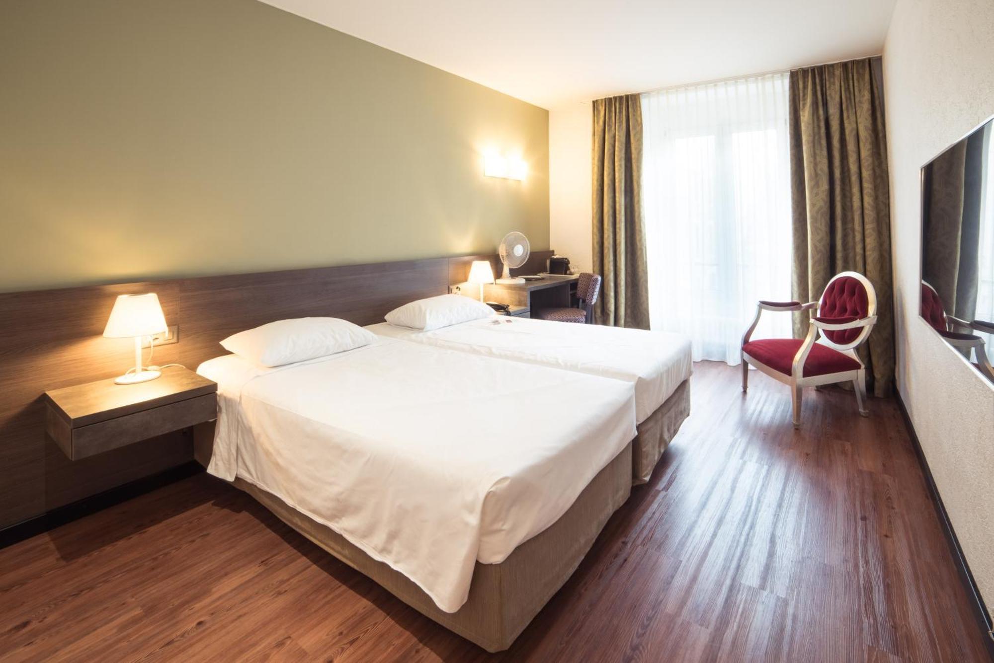 Hotel Montana Genève Rom bilde
